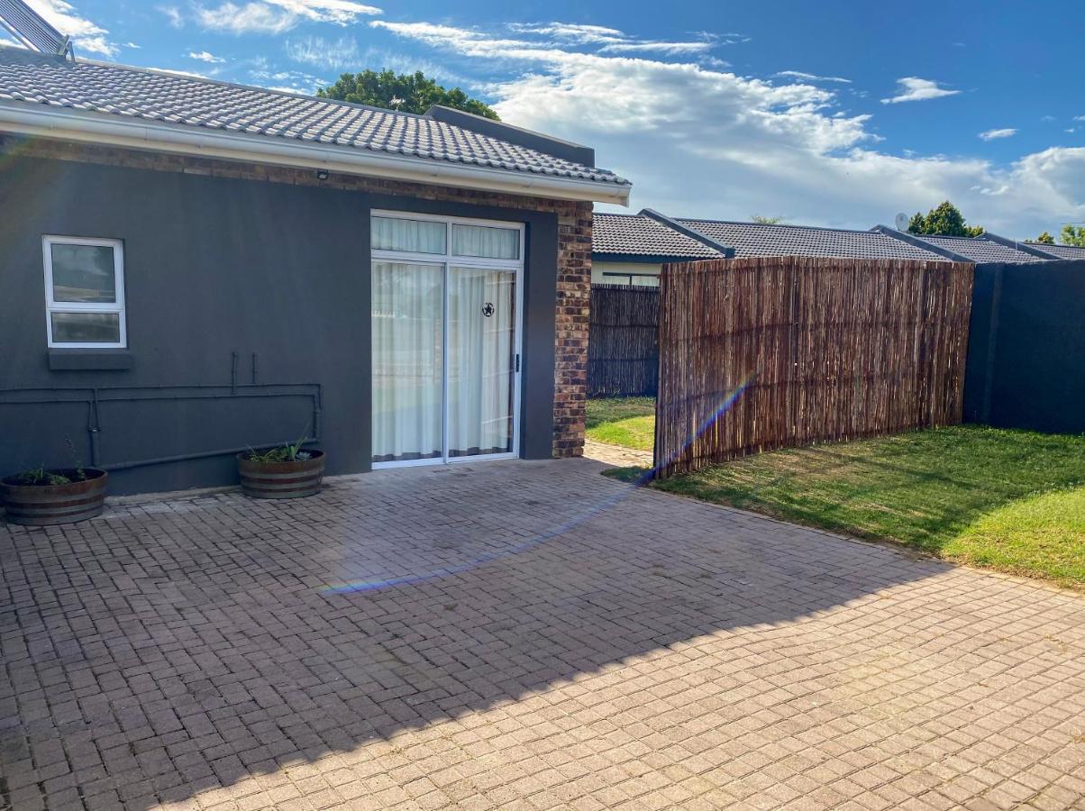 Addo Adventure Apartment Colchester Exterior foto